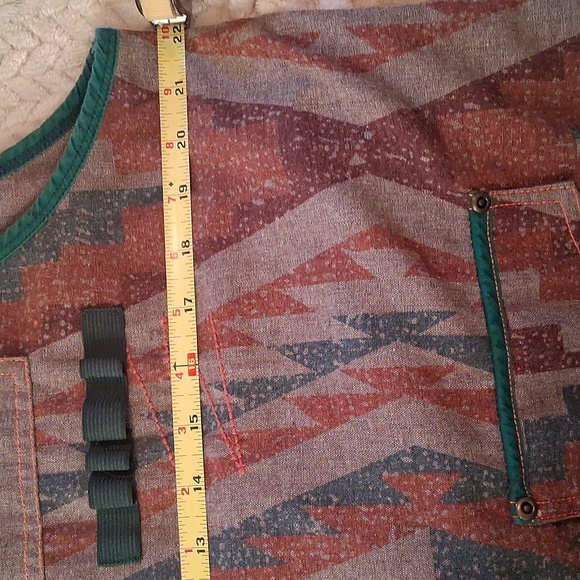 Double D Ranch Multicolor Embroidered Vest. Zip Front. Amazing. - Picture 7 of 7